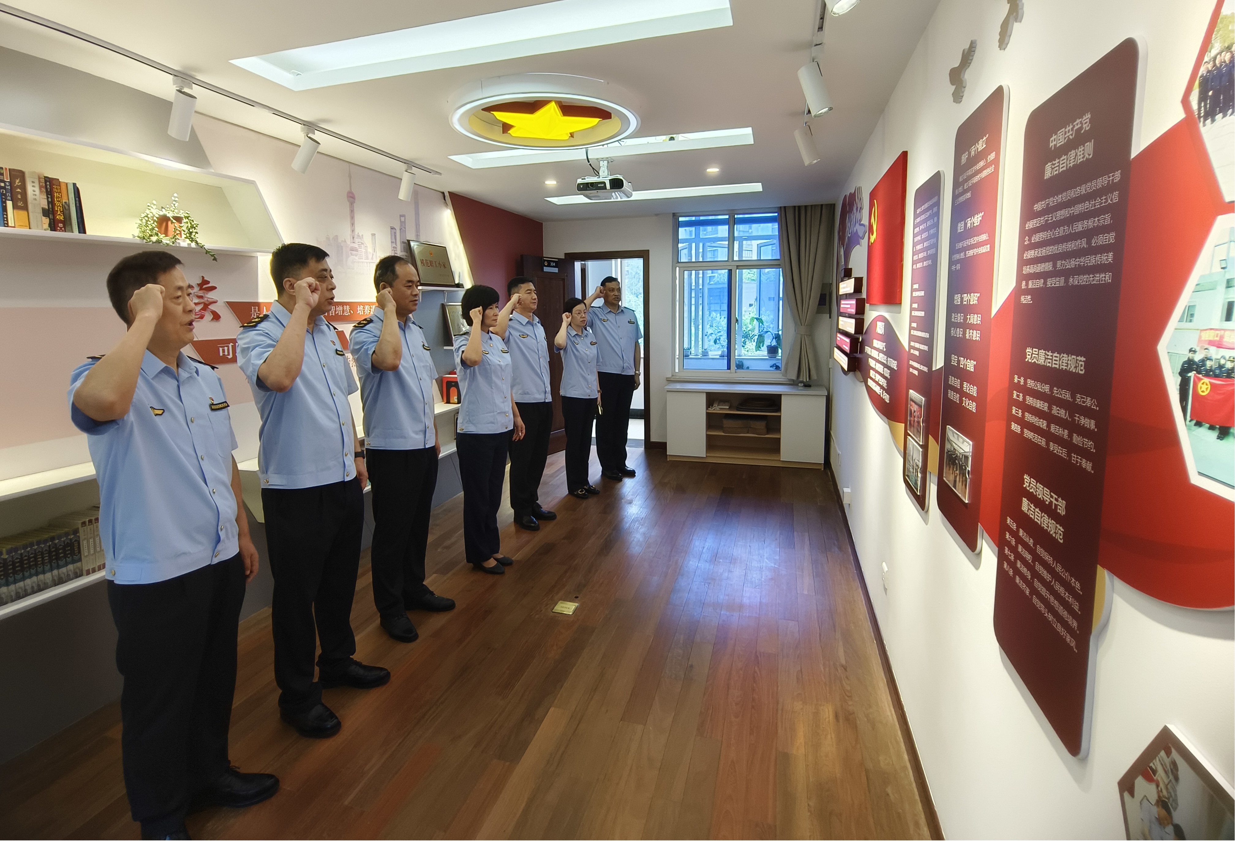 图片2.jpg 图片2.jpg