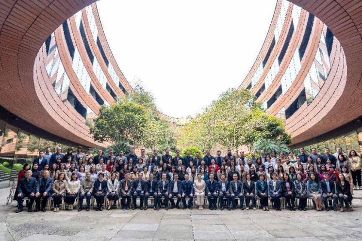 上海高职高专思政课建设联盟合影 上海高职高专思政课建设联盟合影