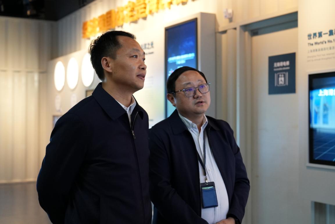 市交通委副主任董爱华来上海中国航海博物馆调研