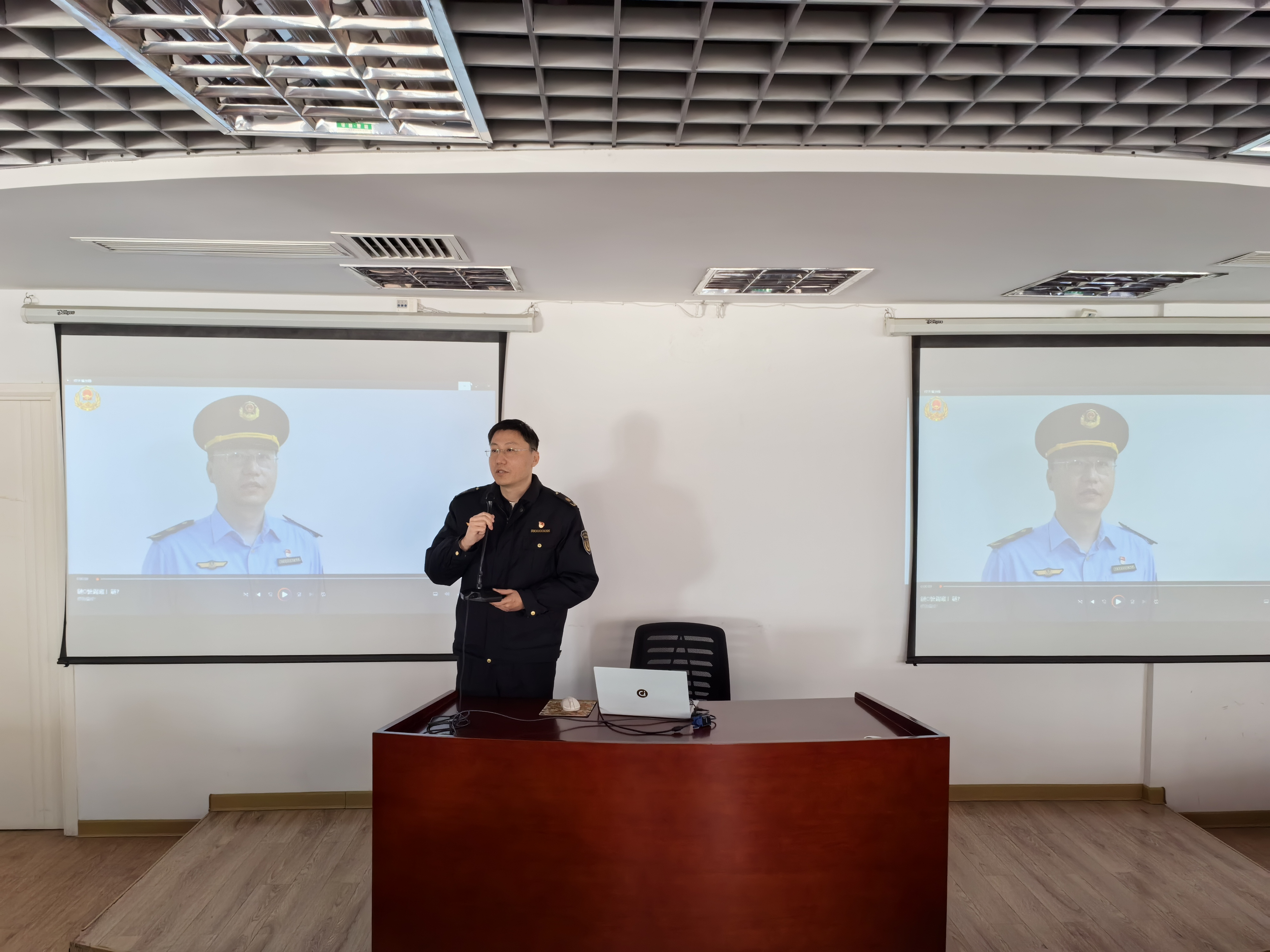 微信图片_20231215104717.jpg 微信图片_20231215104717.jpg