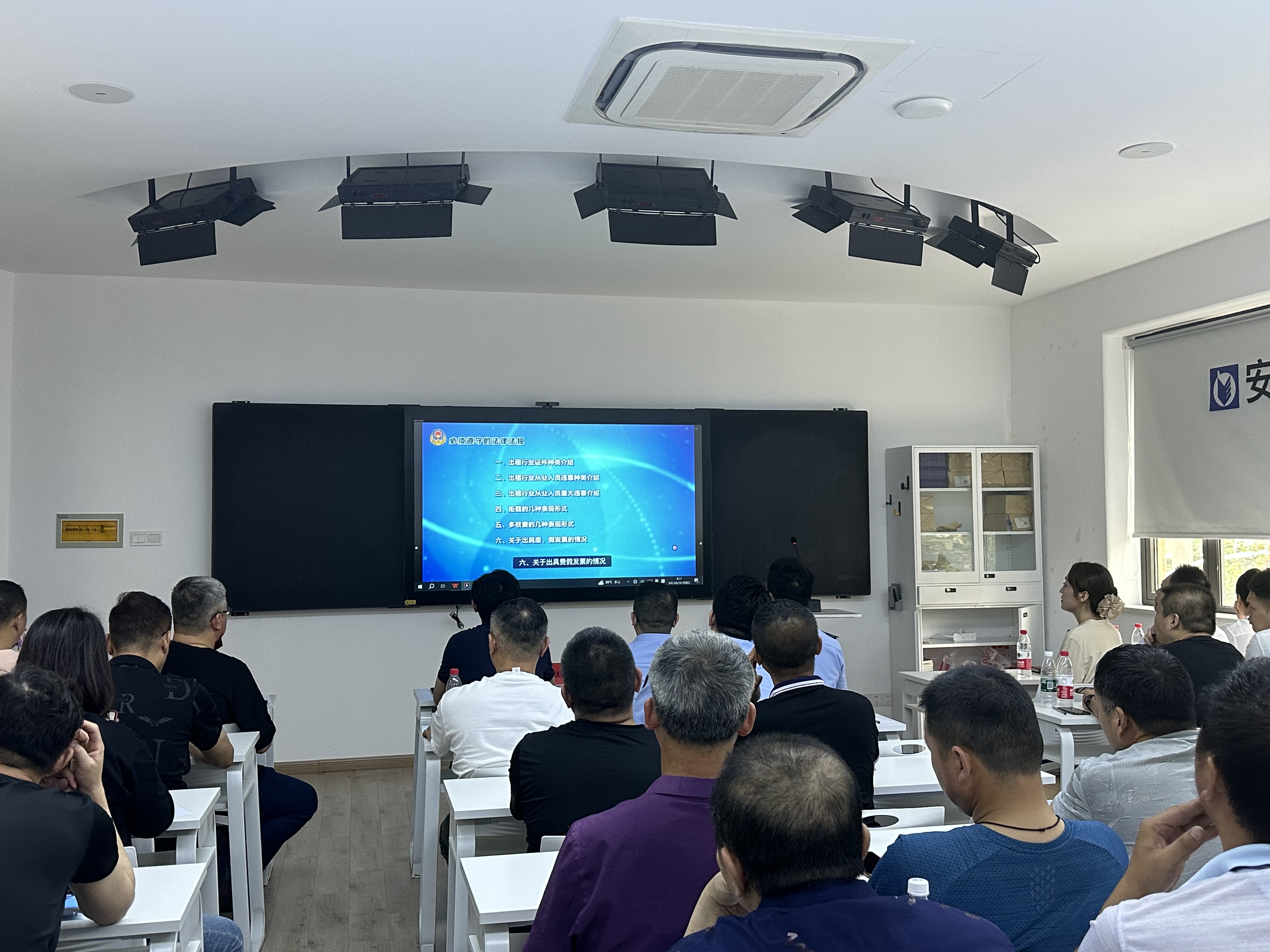 微信图片_20230703140643.jpg 微信图片_20230703140643.jpg